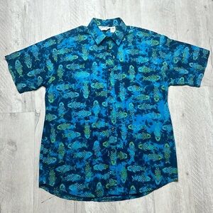 Vintage Orvis Short Sleeve Button Down Fish Print Men size Large Blue and Green